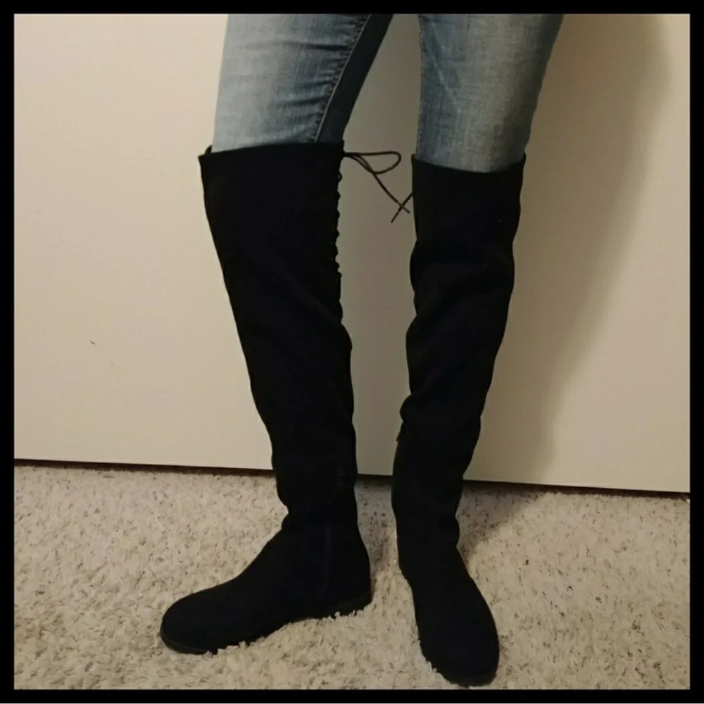 Windsor black knee